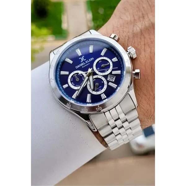 Kadranı Lacivert Kordonu Gümüş Renk Iç Göstergeleri Aktif Erkek Kol Saati