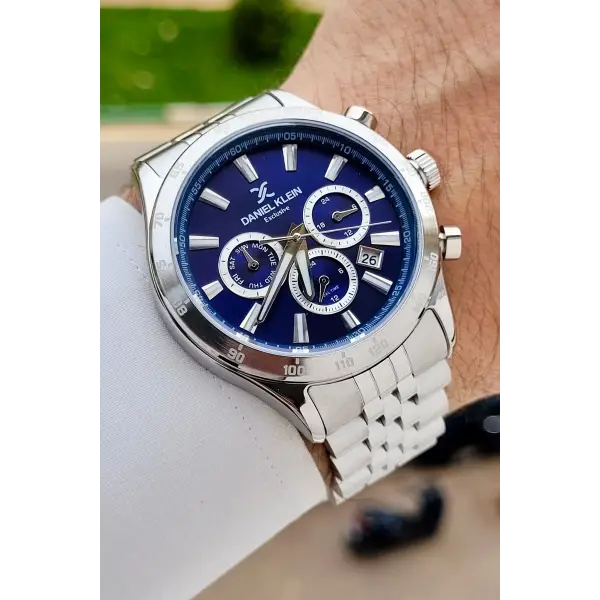 Kadranı Lacivert Kordonu Gümüş Renk Iç Göstergeleri Aktif Erkek Kol Saati