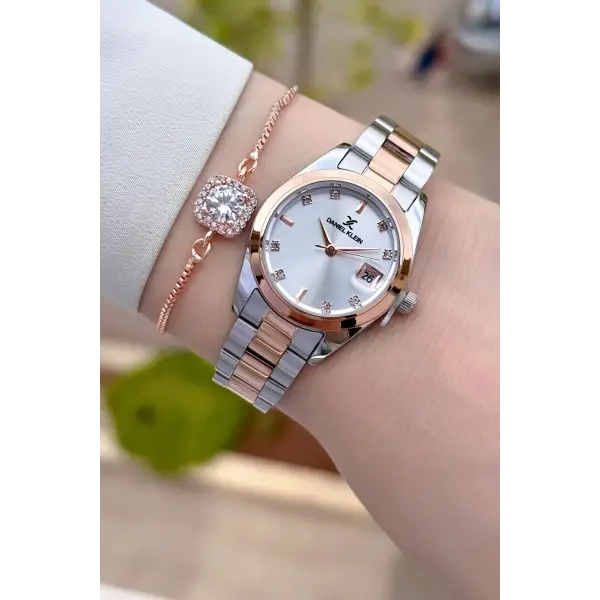 Rose Gümüş Renk 28 Mm Kadın Kol Saati Ve Bileklik
