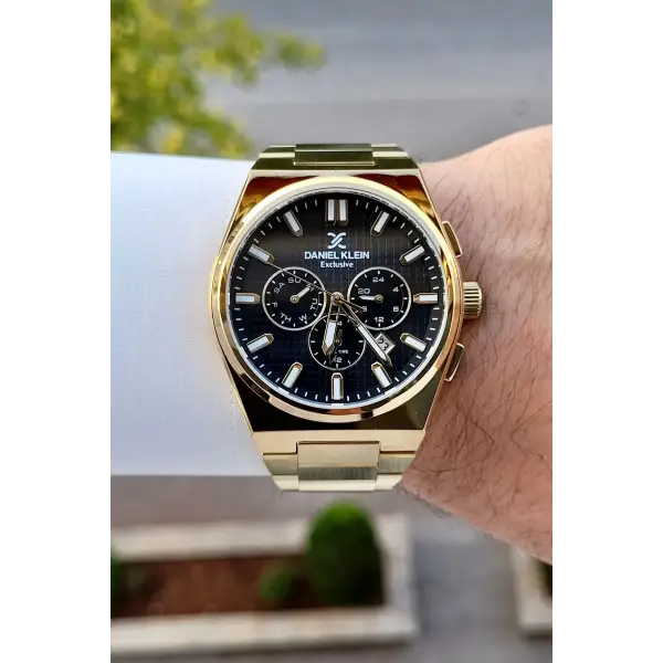 Kadranı Siyah Kordonu Gold Renk İç Göstergeleri Aktif Erkek Kol Saati