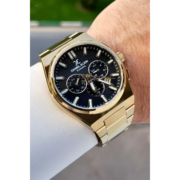 Kadranı Siyah Kordonu Gold Renk İç Göstergeleri Aktif Erkek Kol Saati