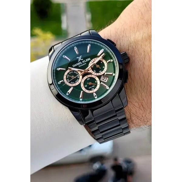 Kadranı Yeşil Kordonu Siyah Renk İç Göstergeleri Aktif Erkek Kol Saati