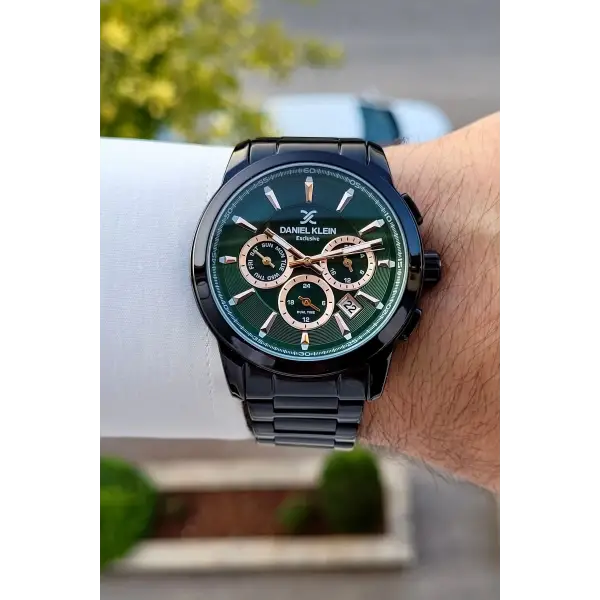 Kadranı Yeşil Kordonu Siyah Renk İç Göstergeleri Aktif Erkek Kol Saati