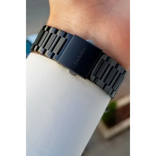 Kadranı Yeşil Kordonu Siyah Renk İç Göstergeleri Aktif Erkek Kol Saati