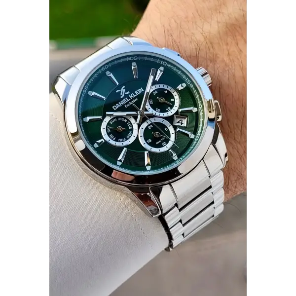 Kadranı Yeşil Kordonu Gümüş Renk İç Göstergeleri Aktif Erkek Kol Saati