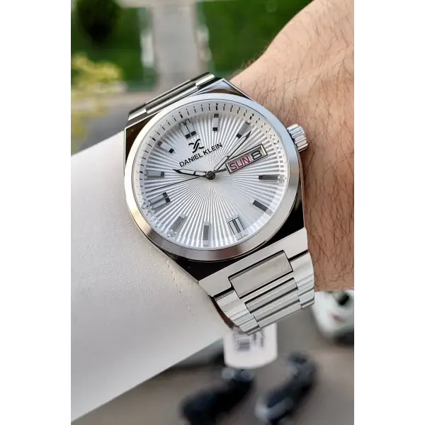 Gümüş Renk İç Göstergeleri Aktif Erkek Kol Saati