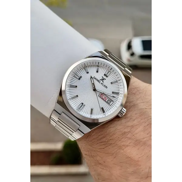 Gümüş Renk İç Göstergeleri Aktif Erkek Kol Saati