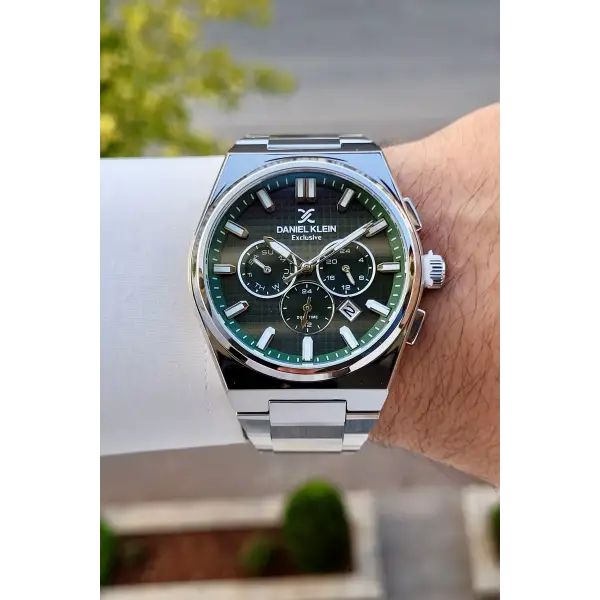 Kadranı Yeşil Kordonu Gümüş Renk İç Göstergeleri Aktif Erkek Kol Saati