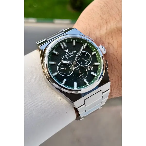 Kadranı Yeşil Kordonu Gümüş Renk İç Göstergeleri Aktif Erkek Kol Saati