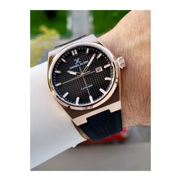 Kasası Rose Kordonu Siyah Renk İç Göstergeleri Aktif Erkek Kol Saati