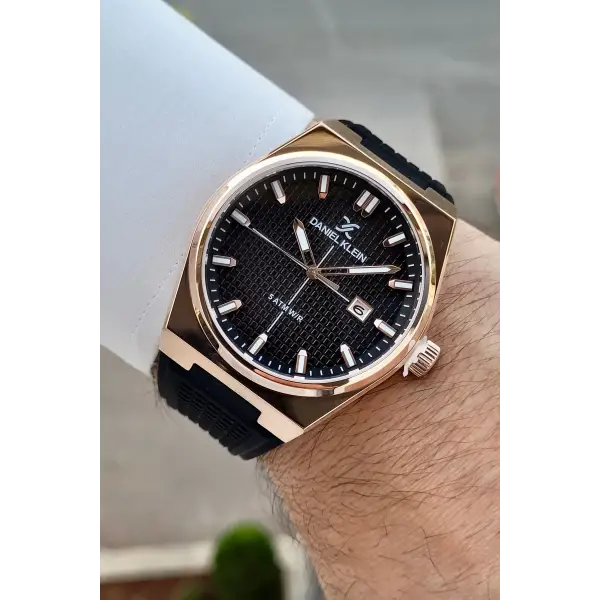 Kasası Rose Kordonu Siyah Renk İç Göstergeleri Aktif Erkek Kol Saati