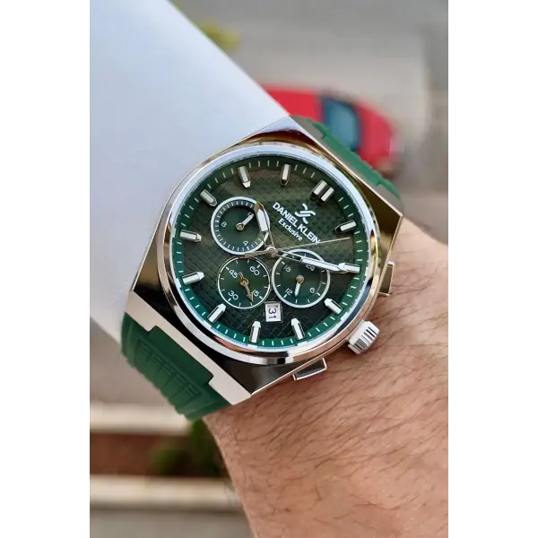 Kasası Gümüş Kordonu Yeşil Renk 44 Mm Göstergeleri Aktif Erkek Kol Saati