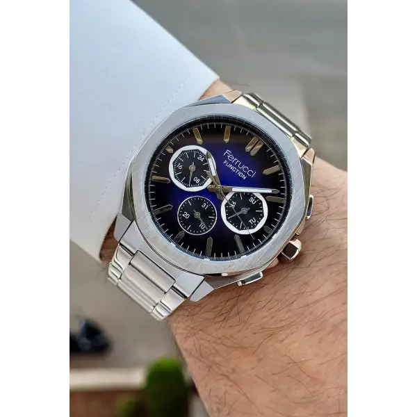 Kadranı Lacivert Kordonu Gümüş Renk İç Göstergeleri Aktif Erkek Kol Saati