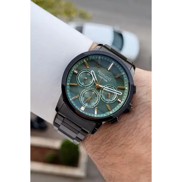 Kadranı Yeşil Kordonu Füme Renk İç Göstergeleri Aktif Erkek Kol Saati