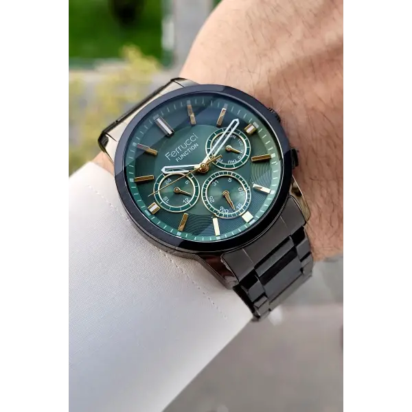 Kadranı Yeşil Kordonu Füme Renk İç Göstergeleri Aktif Erkek Kol Saati