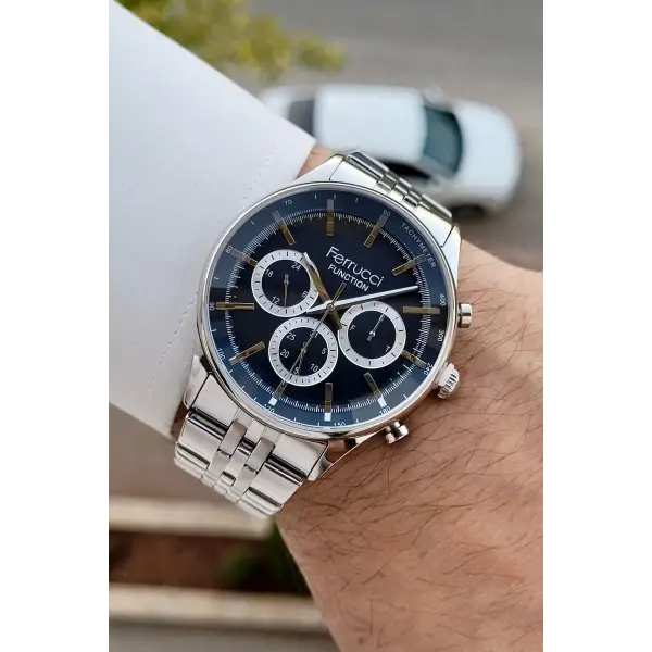 Kadranı Lacivert Kordonu Gümüş Renk İç Göstergeleri Aktif Erkek Kol Saati