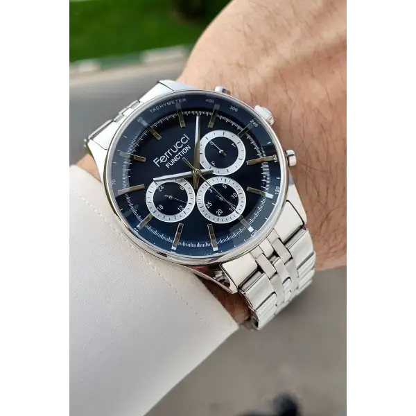 Kadranı Lacivert Kordonu Gümüş Renk İç Göstergeleri Aktif Erkek Kol Saati