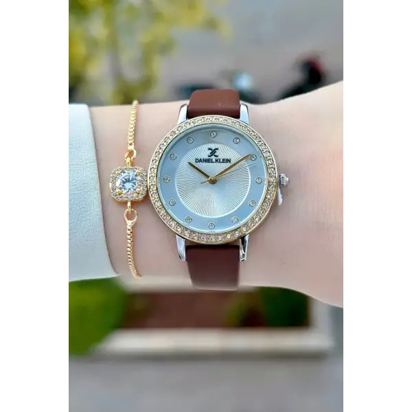 Kasası Gold Gümüş Kordonu Kahverengi Renk Deri Kordon Kadın Kol Saati Ve Bileklik