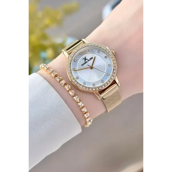 Gold Renk Hediye Paketli Kadın Kol Saati ve Bileklik