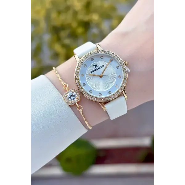 Kasası Gold Kordonu Beyaz Renk Deri Kordon Kadın Kol Saati Ve Bileklik