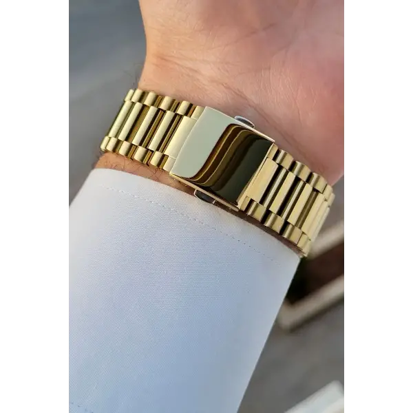 Kadranı Siyah Kordonu Gold Renk İç Göstergeleri Aktif Erkek Kol Saati