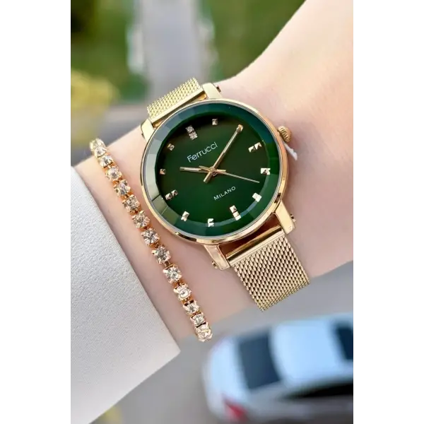 Kadranı Yeşil Kordonu Gold Renk Kadın Kol Saati ve Bileklik