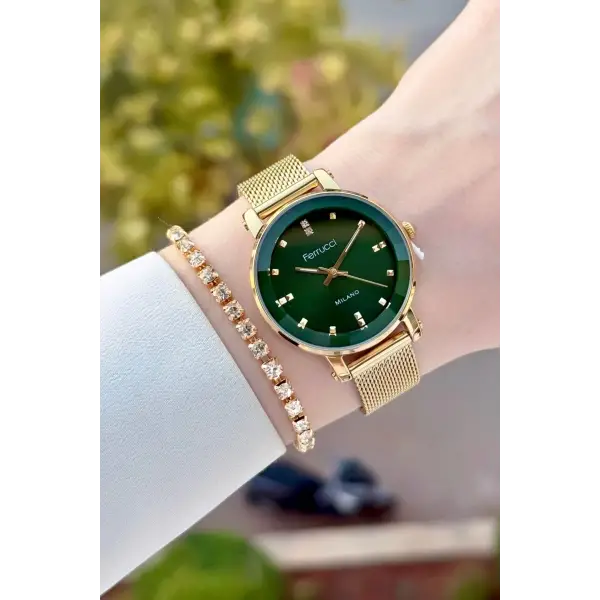 Kadranı Yeşil Kordonu Gold Renk Kadın Kol Saati ve Bileklik