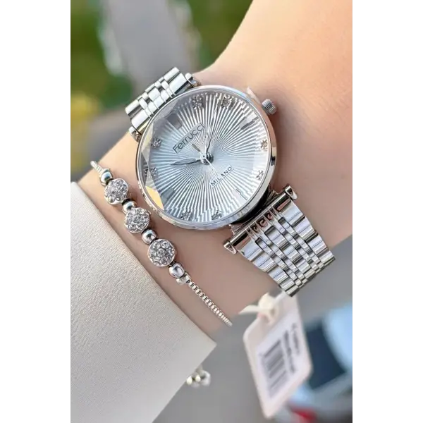 Gümüş Renk Hediye Paketli Kadın Kol Saati ve Bileklik