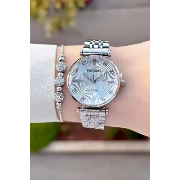 Gümüş Renk Hediye Paketli Kadın Kol Saati ve Bileklik