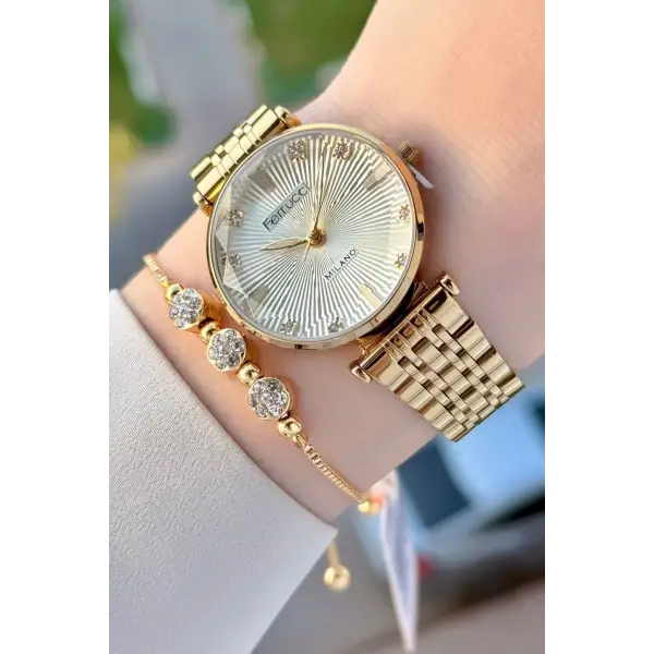 Gold Renk Hediye Paketli Kadın Kol Saati ve Bileklik