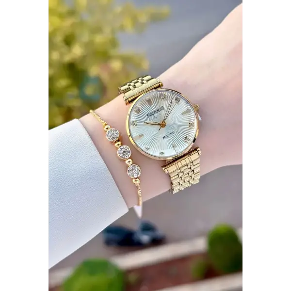 Gold Renk Hediye Paketli Kadın Kol Saati ve Bileklik
