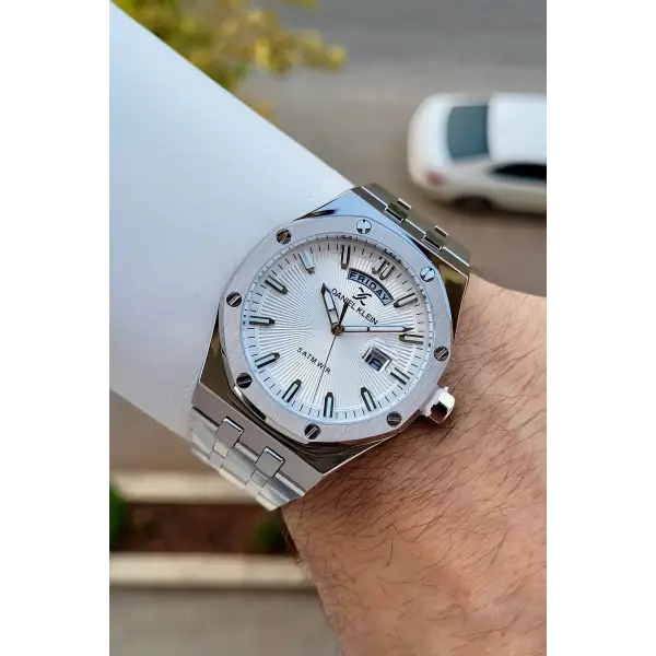 Gümüş Renk İç Göstergeleri Aktif Erkek Kol Saati