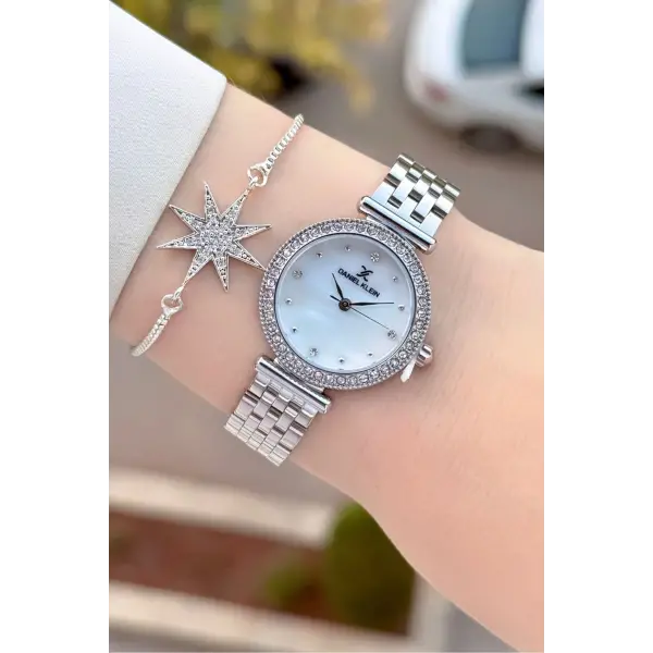 Gümüş Renk 28 Mm Kadın Kol Saati ve Bileklik