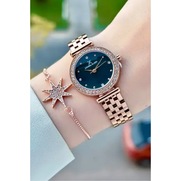 Kadranı Mavi Kordonu Rose Renk 28 Mm Kadın Kol Saati ve Bileklik