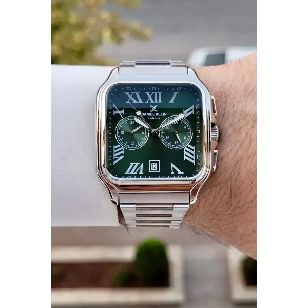 Kadranı Yeşil Kordonu Gümüş Renk İç Göstergeleri Aktif Erkek Kol Saati