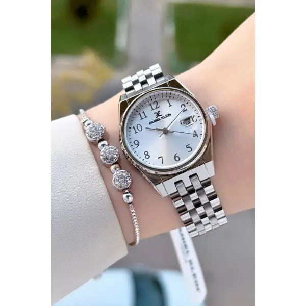 Gümüş Renk 30 Mm Kadın Kol Saati ve Bileklik