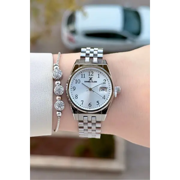 Gümüş Renk 30 Mm Kadın Kol Saati ve Bileklik