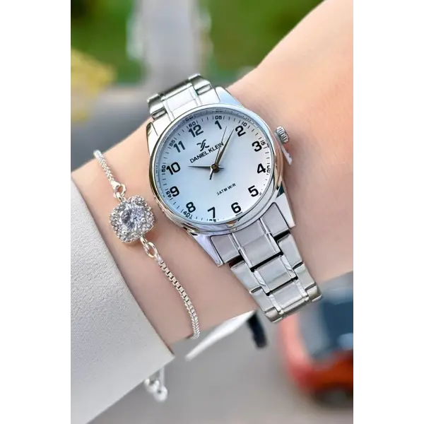 Gümüş Renk Rakamlı Kadın Kol Saati ve Bileklik