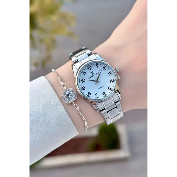 Gümüş Renk Rakamlı Kadın Kol Saati ve Bileklik