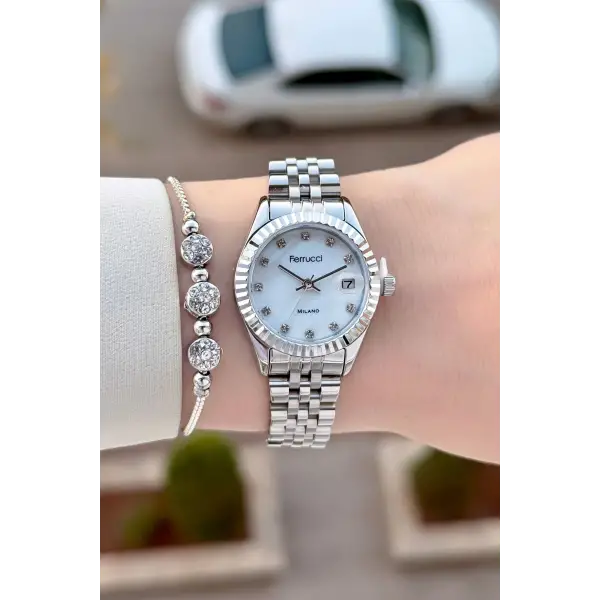 Gümüş Renk Takvimli 25 Mm Kadın Kol Saati ve Bileklik