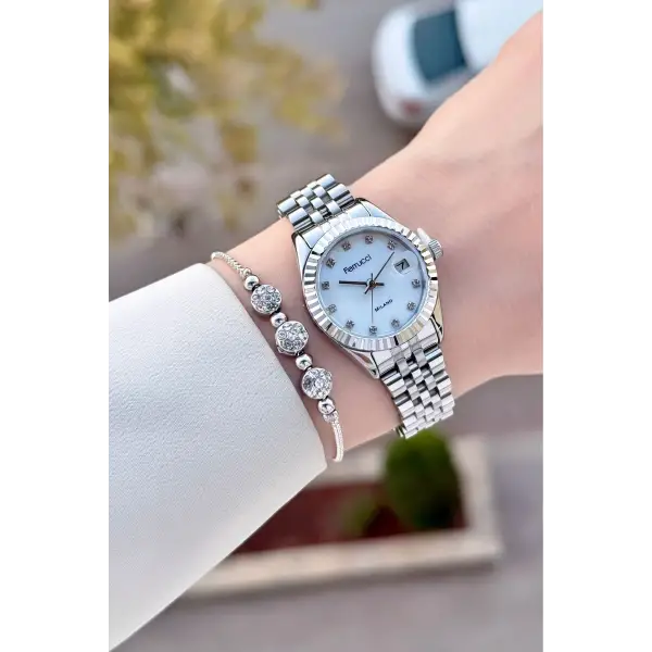 Gümüş Renk Takvimli 25 Mm Kadın Kol Saati ve Bileklik