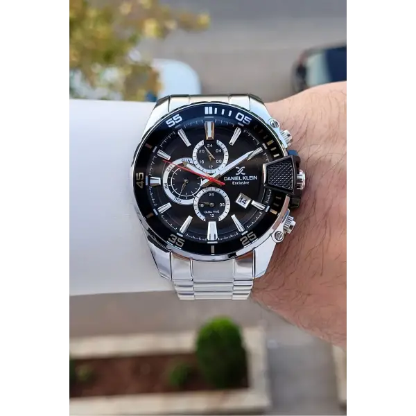 Kadranı Siyah Kordonu Gümüş Renk 47 Mm İç Göstergeleri Aktif Erkek Kol Saati