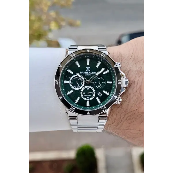 Kadranı Yeşil Kordonu Gümüş Renk İç Göstergeleri Aktif Erkek Kol Saati