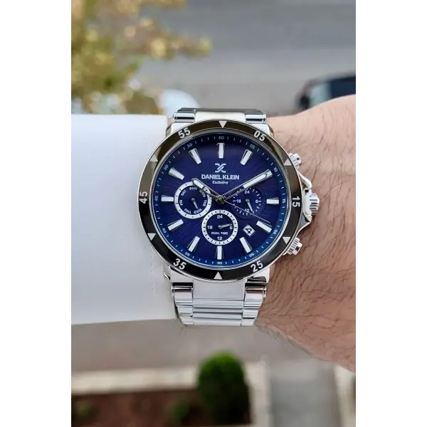 Kadranı Lacivert Kordonu Gümüş Renk İç Göstergeleri Aktif Erkek Kol Saati