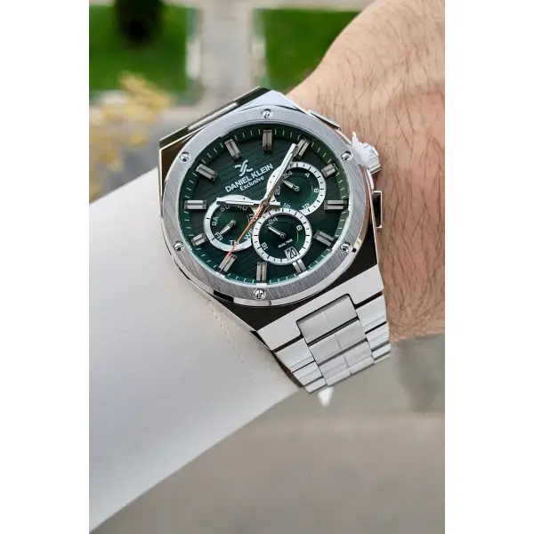 Kadranı Yeşil Kordonu Gümüş Renk İç Göstergeleri Aktif Erkek Kol Saati