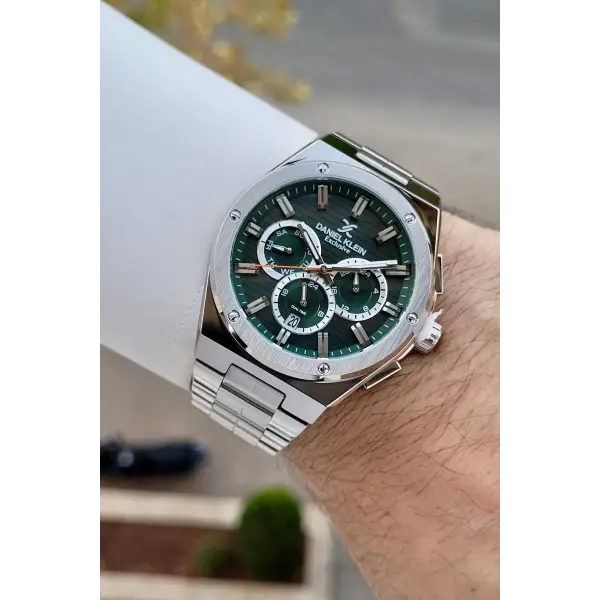 Kadranı Yeşil Kordonu Gümüş Renk İç Göstergeleri Aktif Erkek Kol Saati