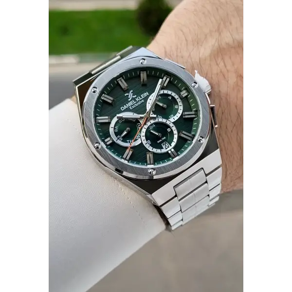 Kadranı Yeşil Kordonu Gümüş Renk İç Göstergeleri Aktif Erkek Kol Saati