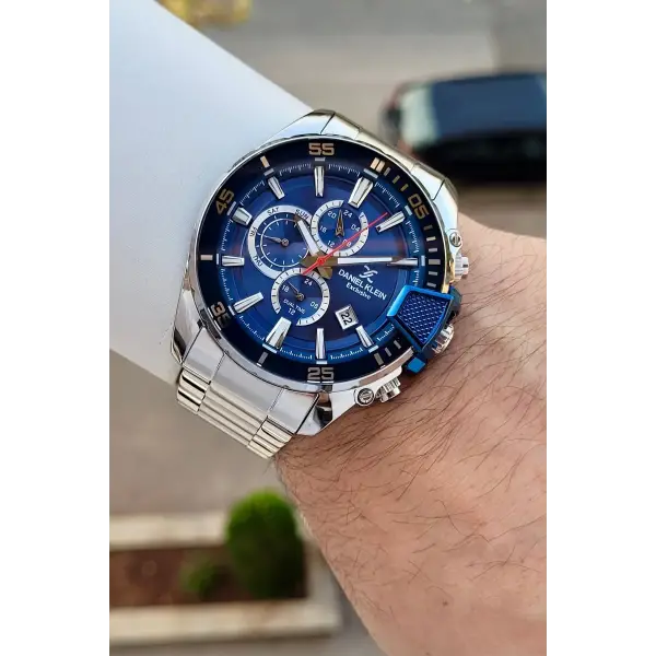 Kadranı Lacivert Kordonu Gümüş Renk 47 Mm İç Göstergeleri Aktif Erkek Kol Saati