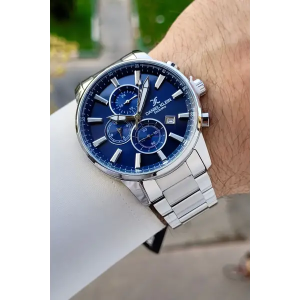 Kadranı Lacivert Kordonu Gümüş Renk İç Göstergeleri Aktif Erkek Kol Saati