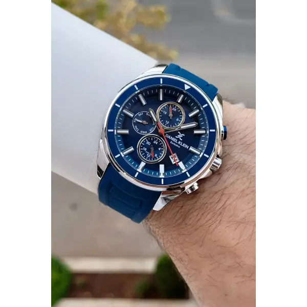 45 Mm Kasası Gümüş Kordonu Lacivert Renk İç Göstergeleri Aktif Erkek Kol Saati